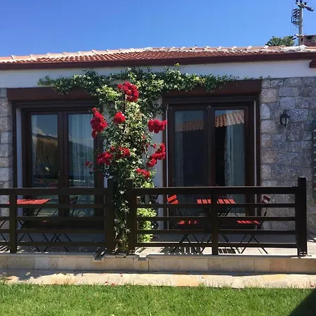 Harmanyeri Tatilevi Bed & Breakfast *